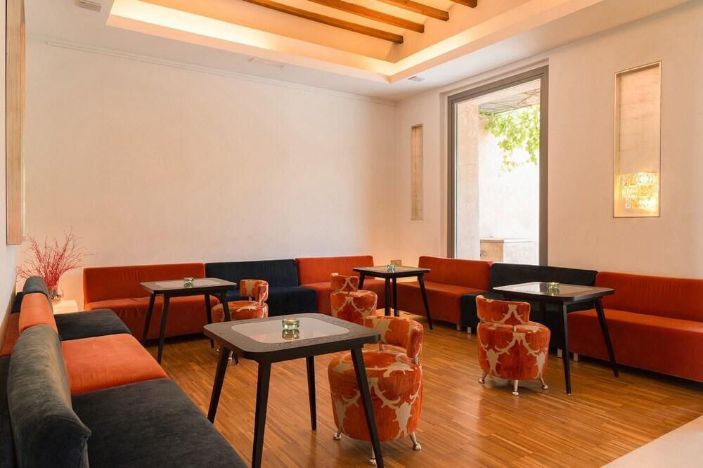 Hotel Spa La Romana, The Originals Relais Exterior photo